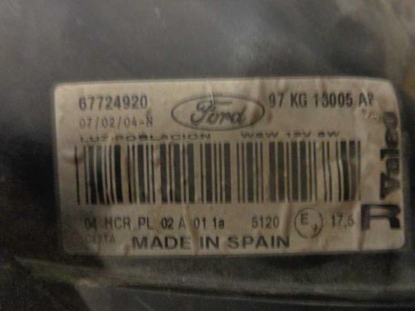 PHARE DROIT FORD - Vue 3